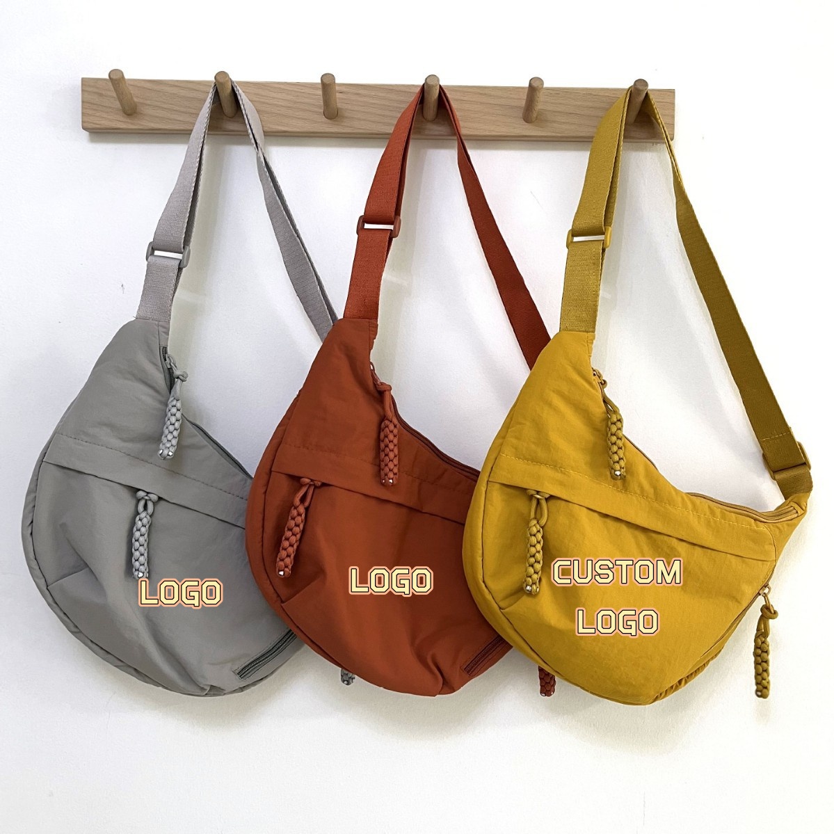 Half Moon Crescent - Sac bandoulière croissant en nylon personnalisé